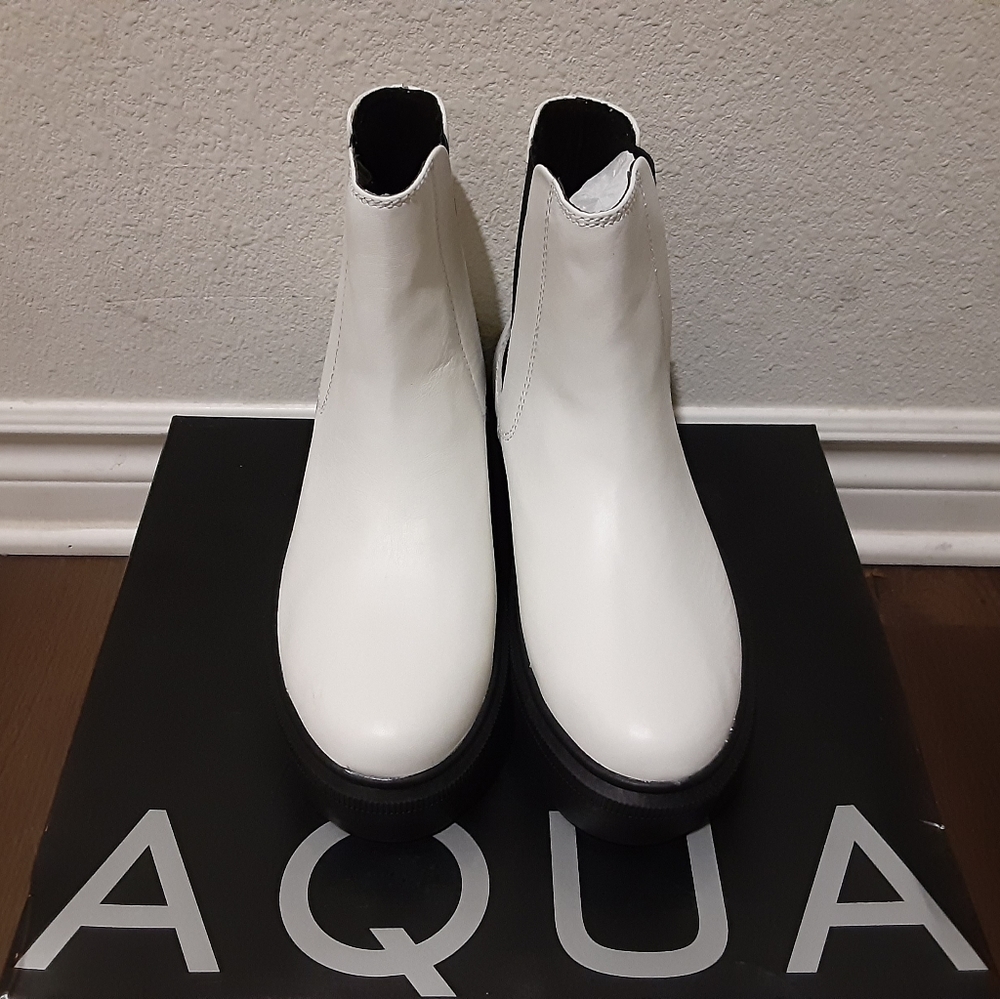 Aqua - Picture 3 of 4